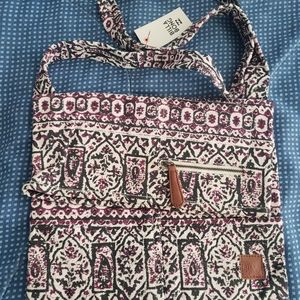 Billabong Canvas crossbody bag